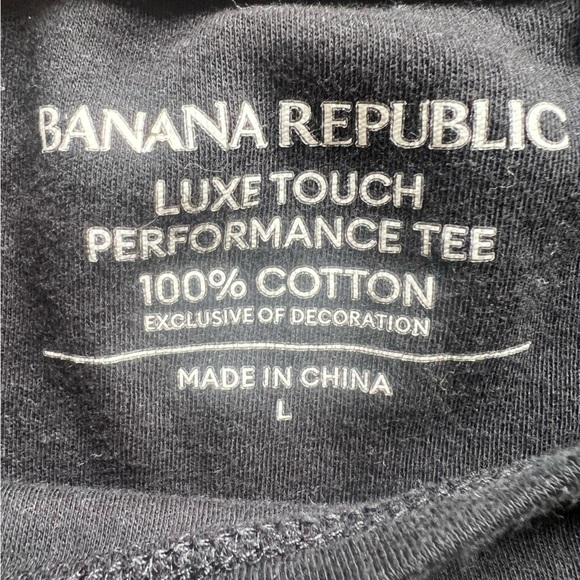 Banana Republic Luxe Touch Performance tee - Picture 4 of 7